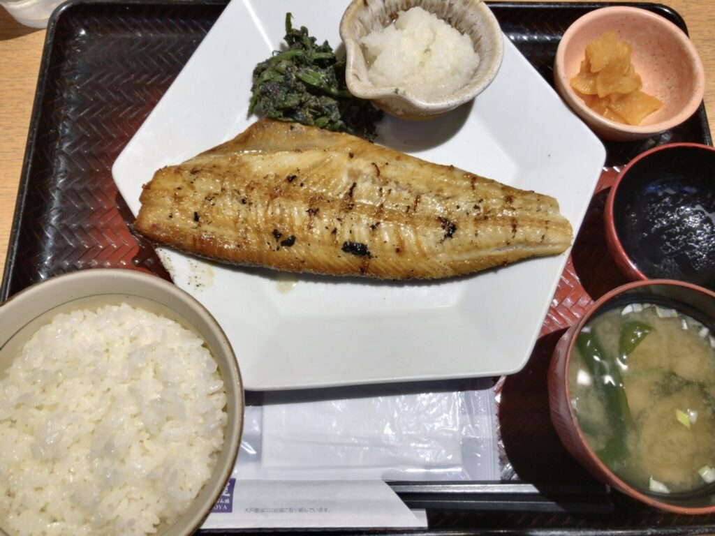 大戸屋「しまほっけの炭火焼き定食」